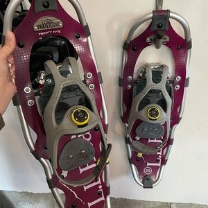 LL Bean Women’s Snow Shoes